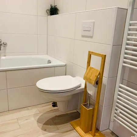 Am Schloss Wolkenstein, 86M2, 3Br, Babybett, Office Exterior photo