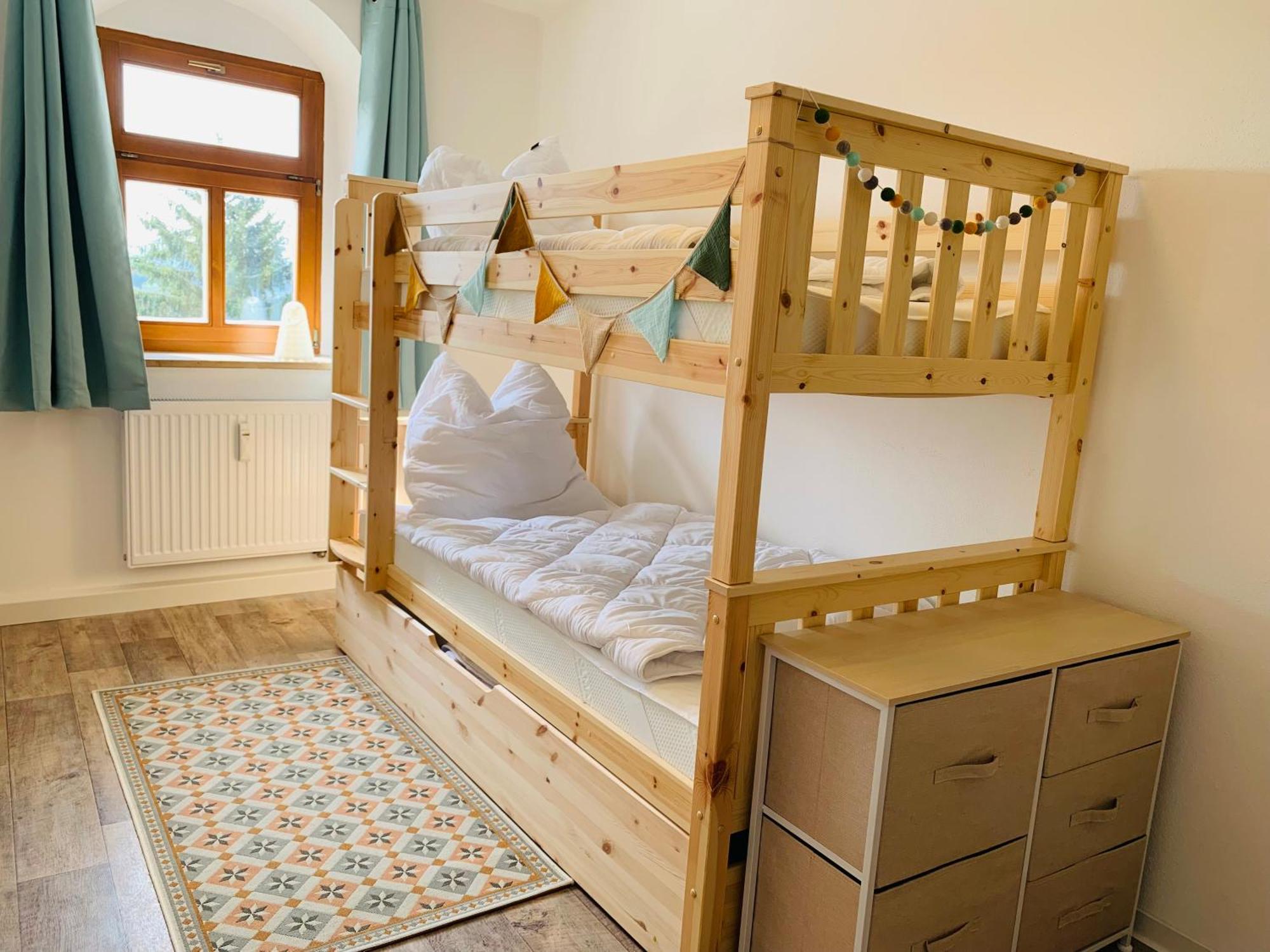 Am Schloss Wolkenstein, 86m2, 3br, Babybett, Office